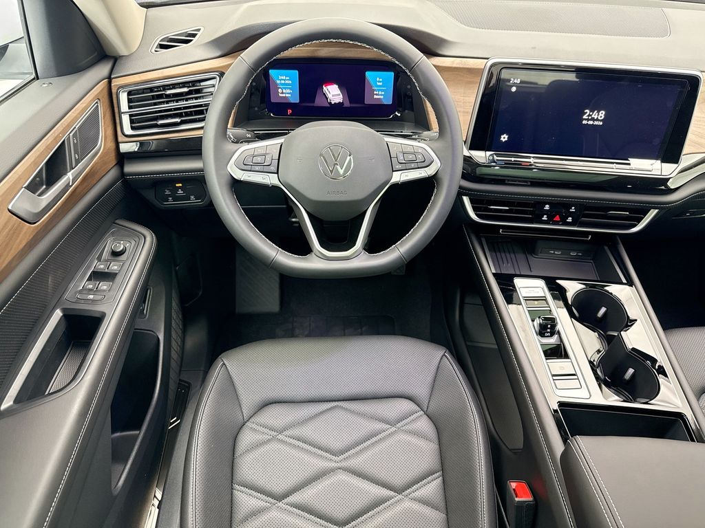 Thumbnail: 2026 Volkswagen Atlas - 10