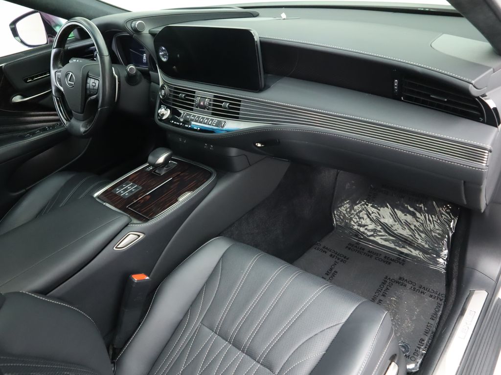 Thumbnail: 2023 Lexus LS - 17