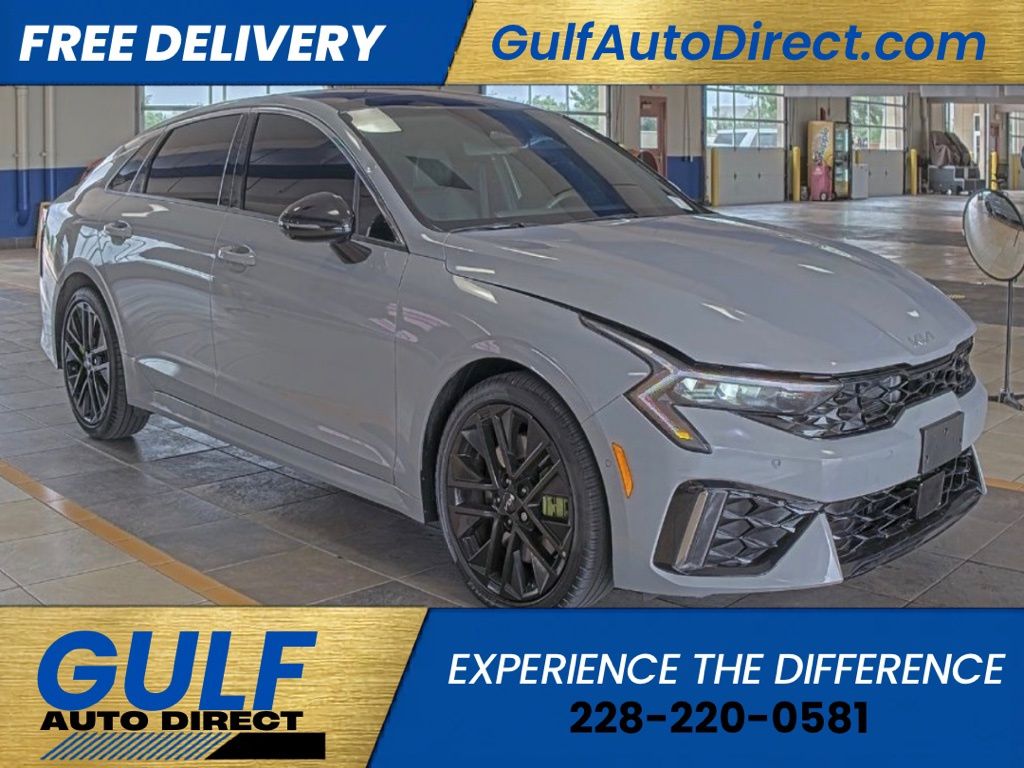 Wolf Gray 2026 Kia K5 GT FWD Sedan Front-Wheel Drive 8-Speed Dual Clutch
