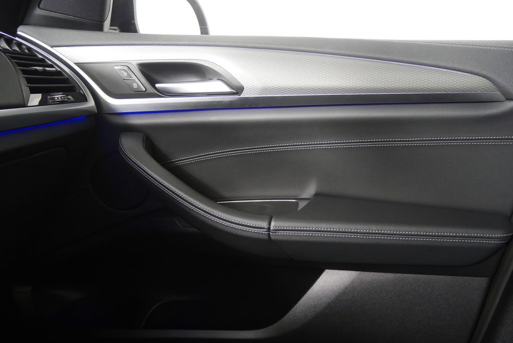 Thumbnail: 2021 BMW X3 - 23