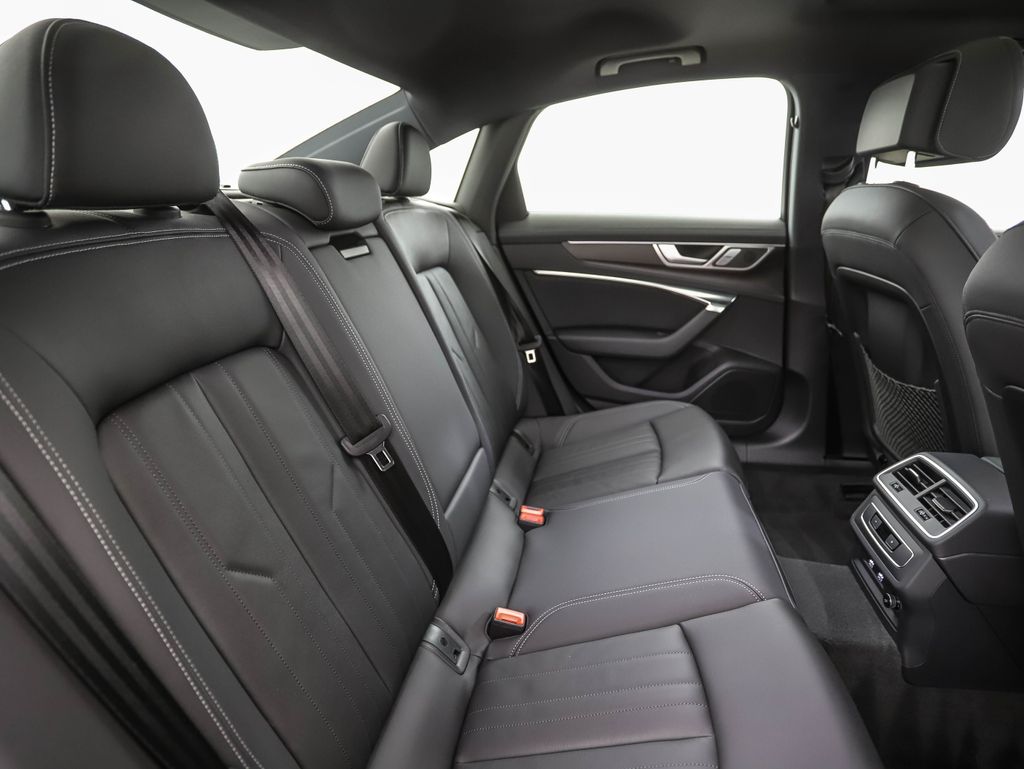 Thumbnail: 2020 Audi A6 - 27