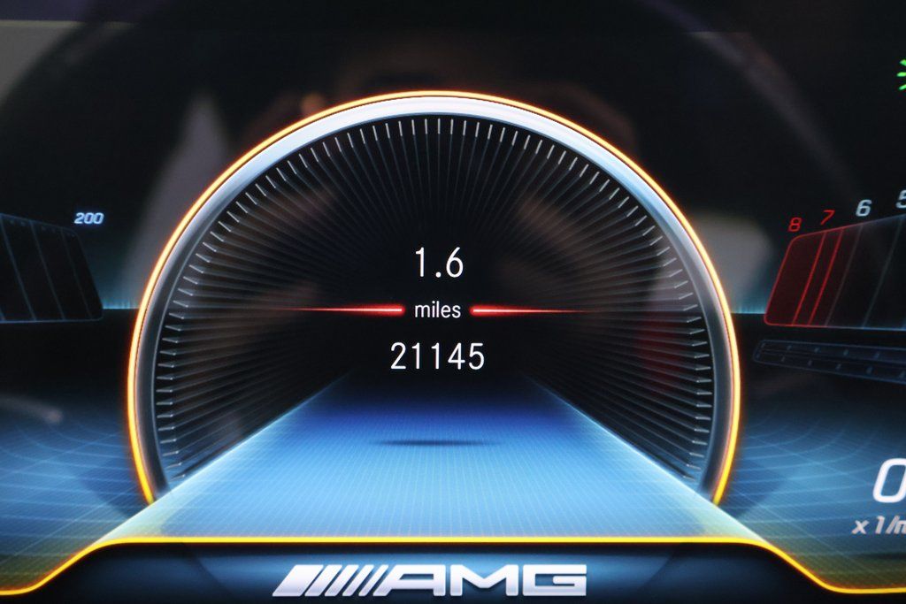 Thumbnail: 2023 Mercedes-Benz AMG GT - 17