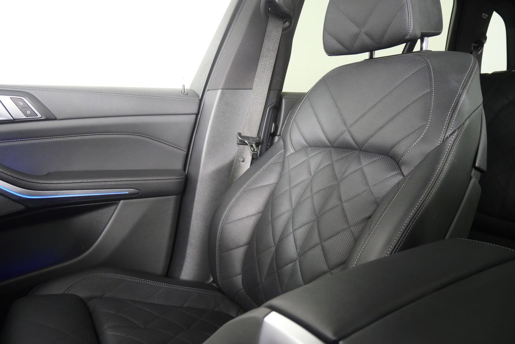 Thumbnail: 2024 BMW X5 - 28