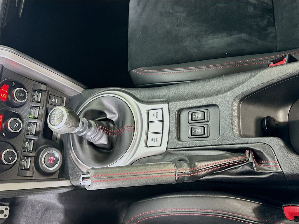 Thumbnail: 2014 Subaru BRZ - 15