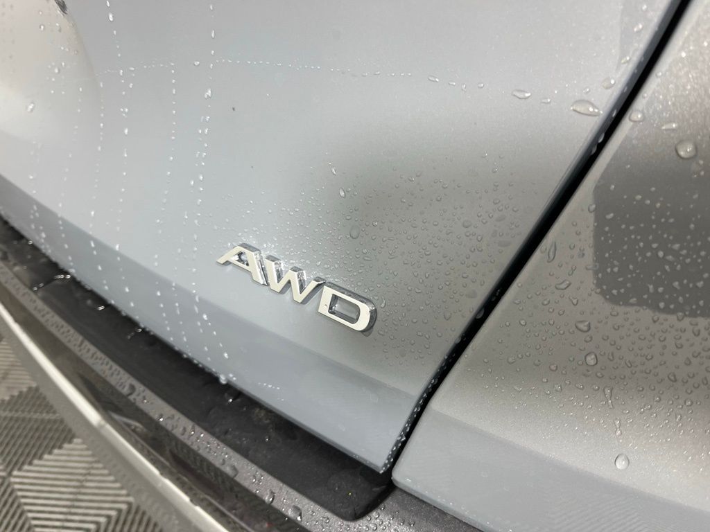 Thumbnail: 2025 Acura ADX - 18