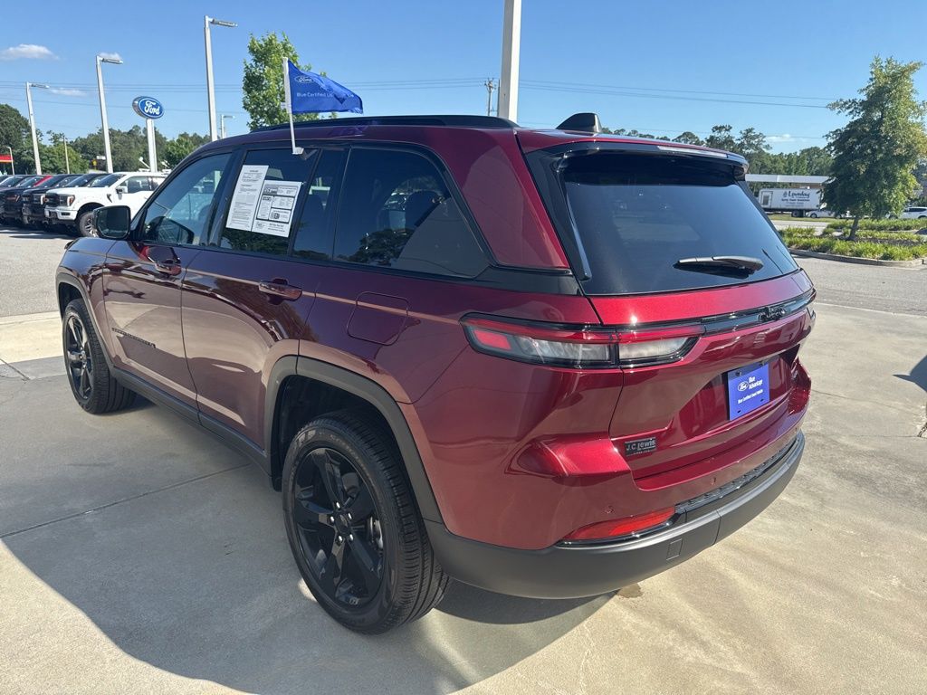 2025 Jeep Grand Cherokee Limited 4x2