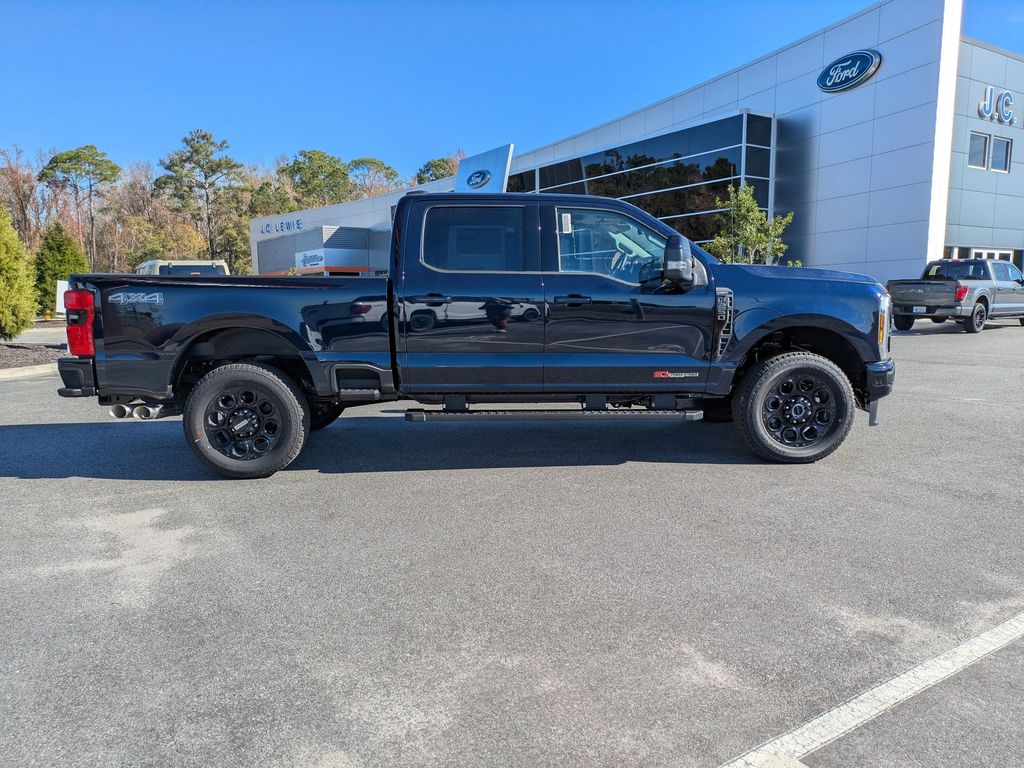2025 Ford F-250 LARIAT