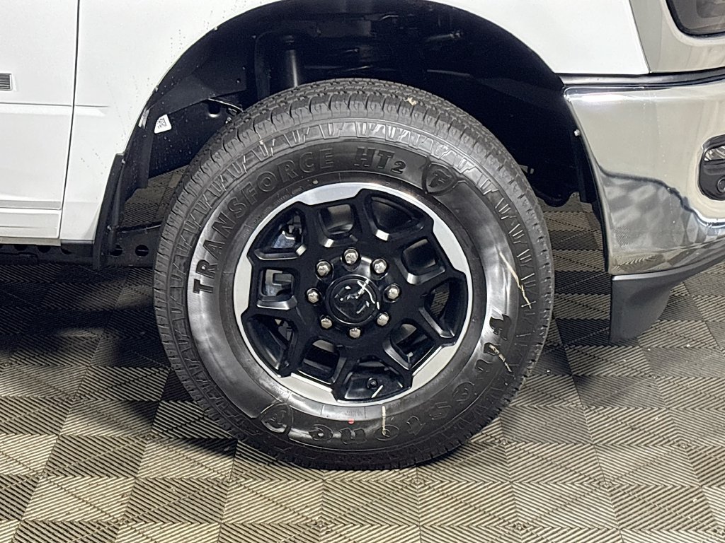 2026 RAM 2500 Laramie - Photo 23