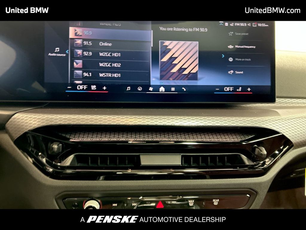 2025 BMW 3 Series 330i 16