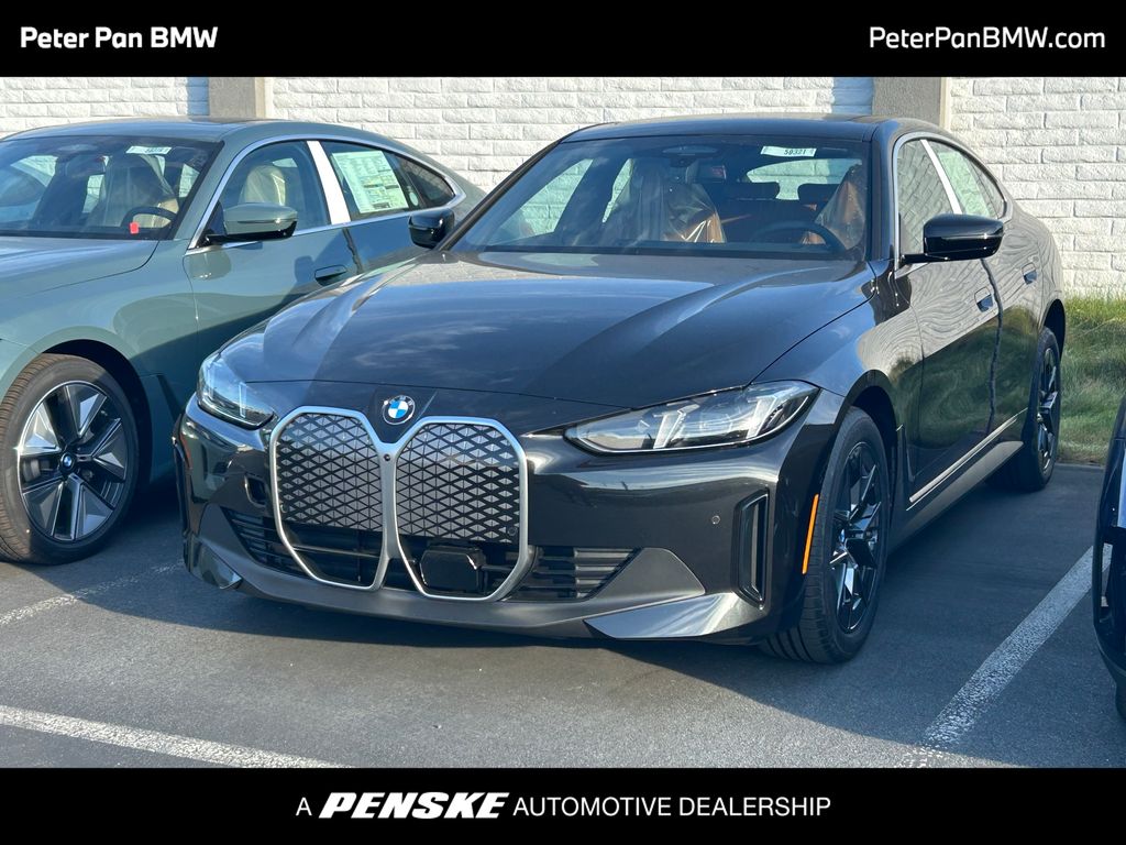 Thumbnail: 2026 BMW i4 - 1