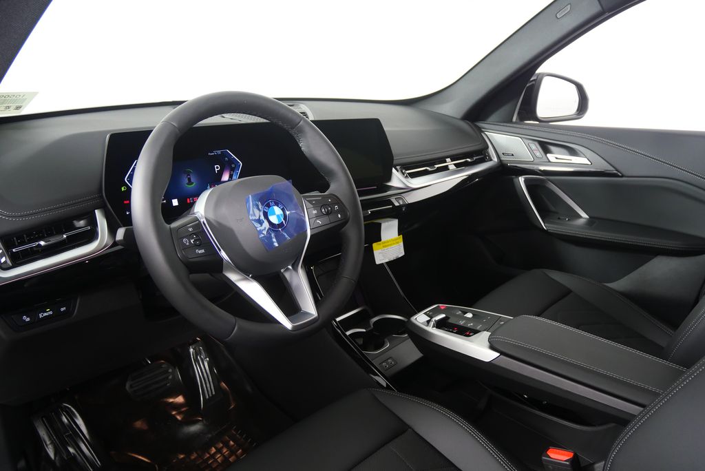 Thumbnail: 2026 BMW X1 - 12