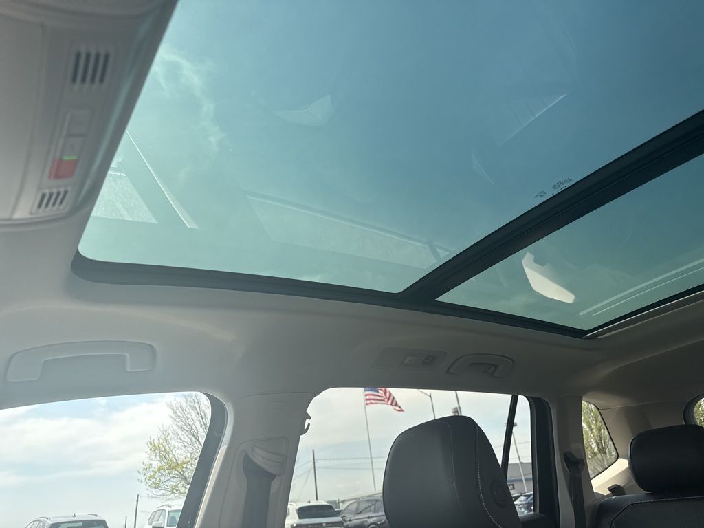2024 Volkswagen Tiguan 2.0T SE Black at Sutliff Volkswagen