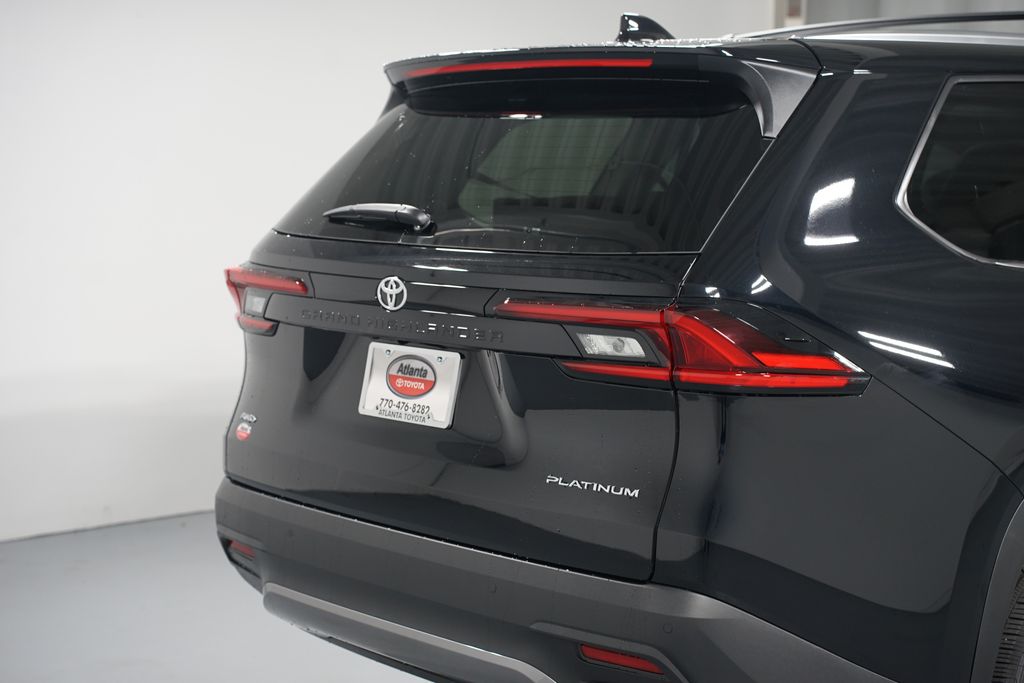 Thumbnail: 2025 Toyota Grand Highlander - 9