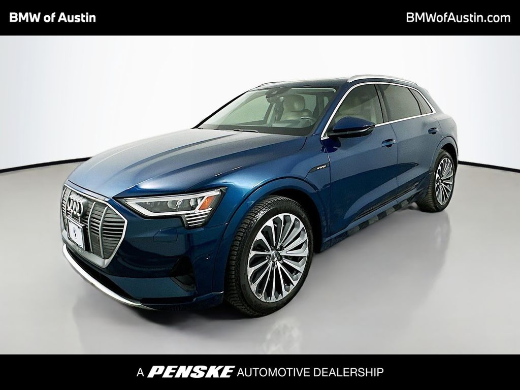 Thumbnail: 2019 Audi e-tron - 1
