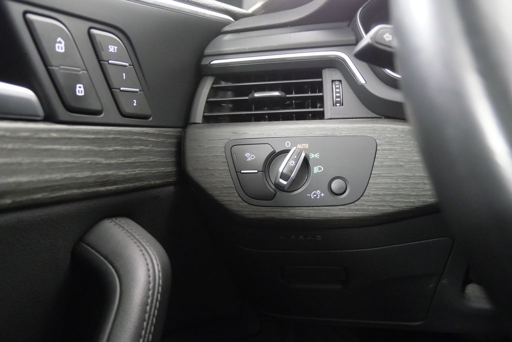 2019 Audi A4 Premium Plus 18