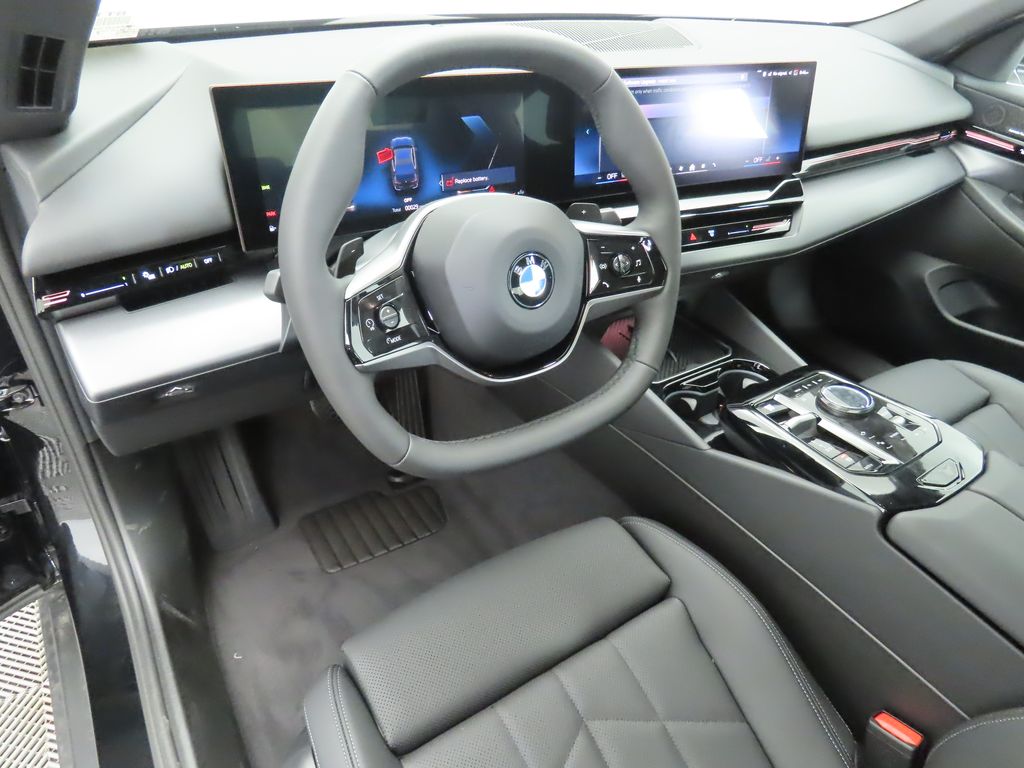2024 BMW 5 Series 530i xDrive 9