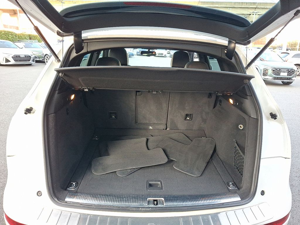 Thumbnail: 2015 Audi Q5 - 27