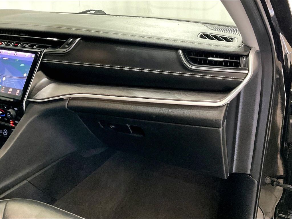 2021 Jeep Grand Cherokee L — photo 13