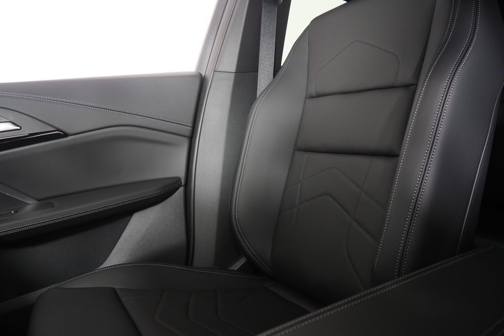 Thumbnail: 2026 BMW X1 - 21