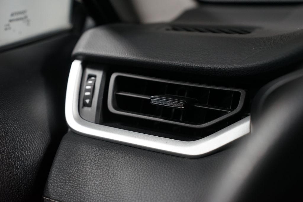 Thumbnail: 2023 Toyota RAV4 - 24