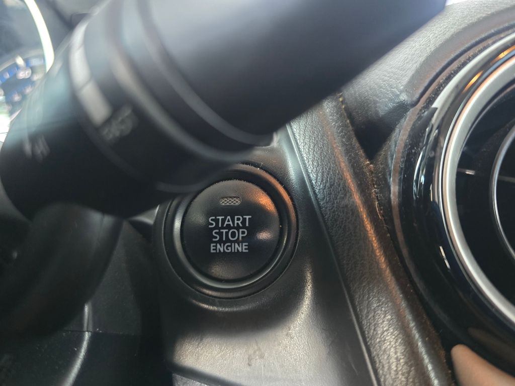 Used Car 2020 Toyota Yaris  Le For Sale Under $20,000 In San Juan, Puerto Rico