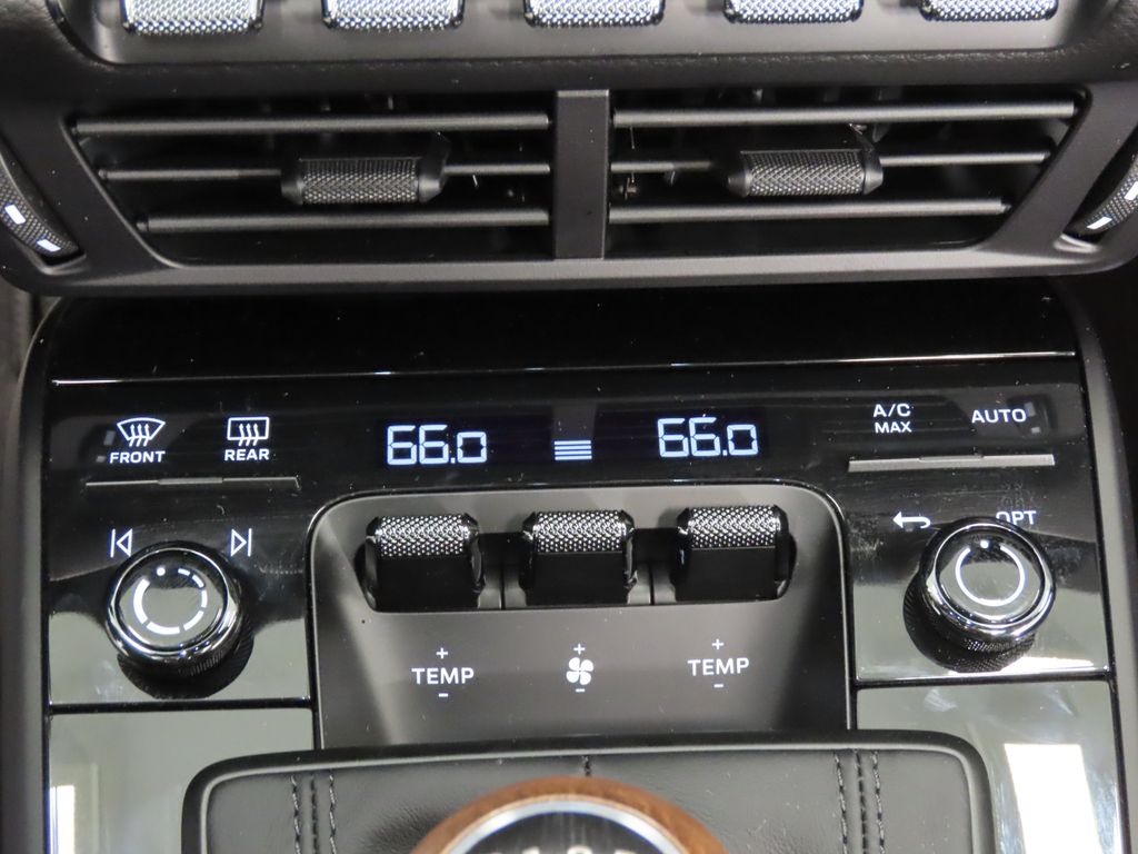 Thumbnail: 2026 Porsche 911 - 27