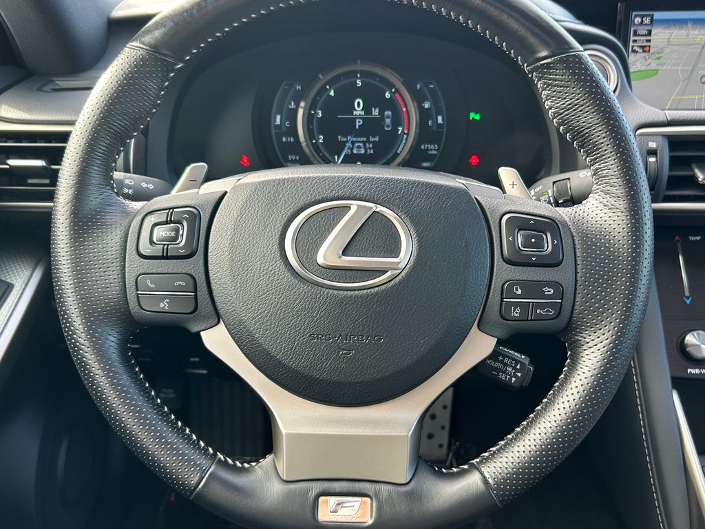 2018 Lexus IS 300 18