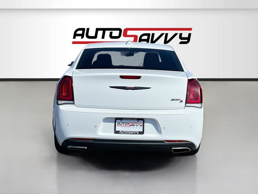 Used 2021 White Chrysler S image 6