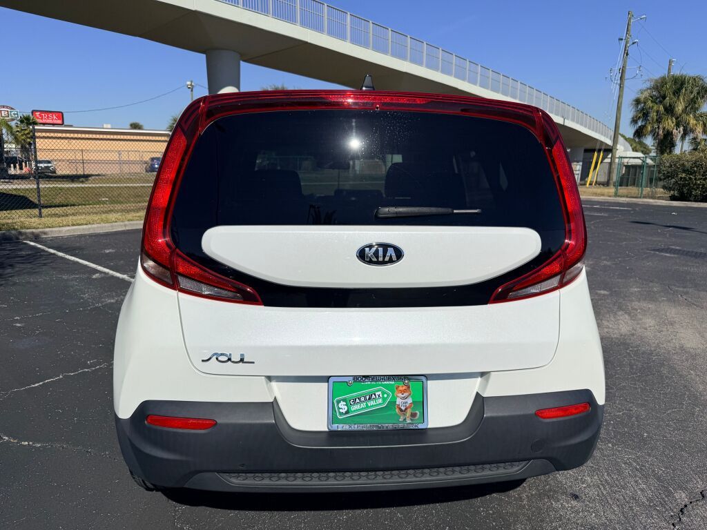 Thumbnail: 2020 Kia Soul - 10