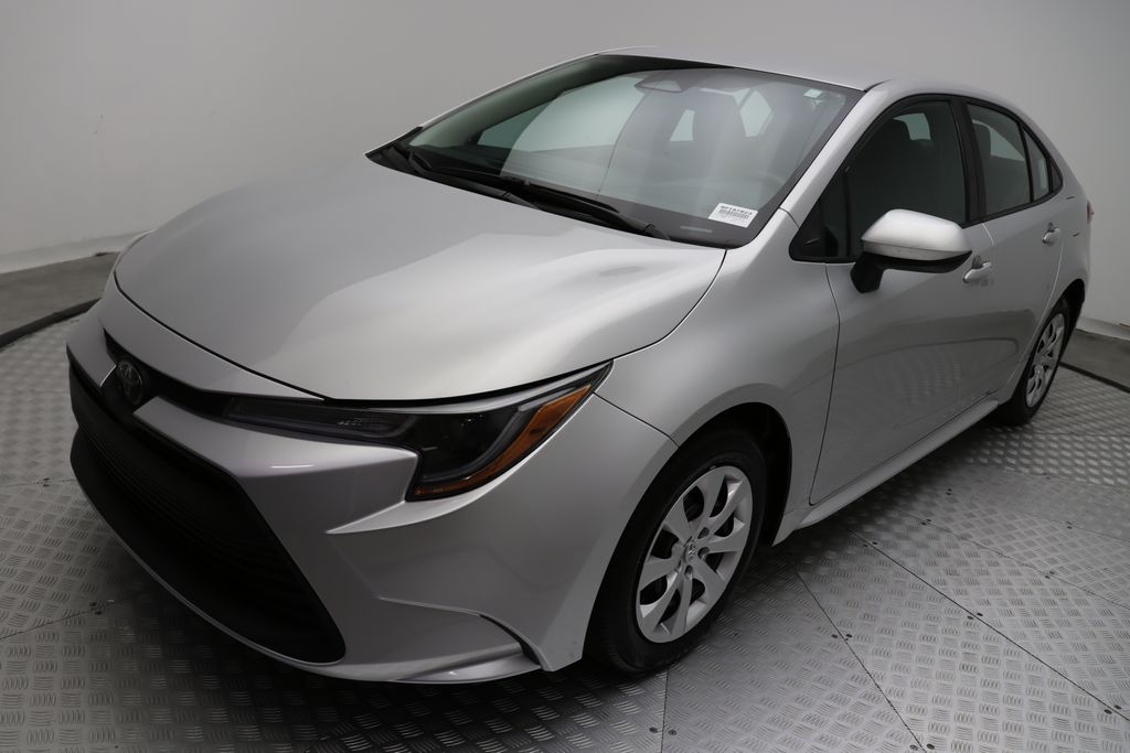2024 Toyota Corolla LE 2