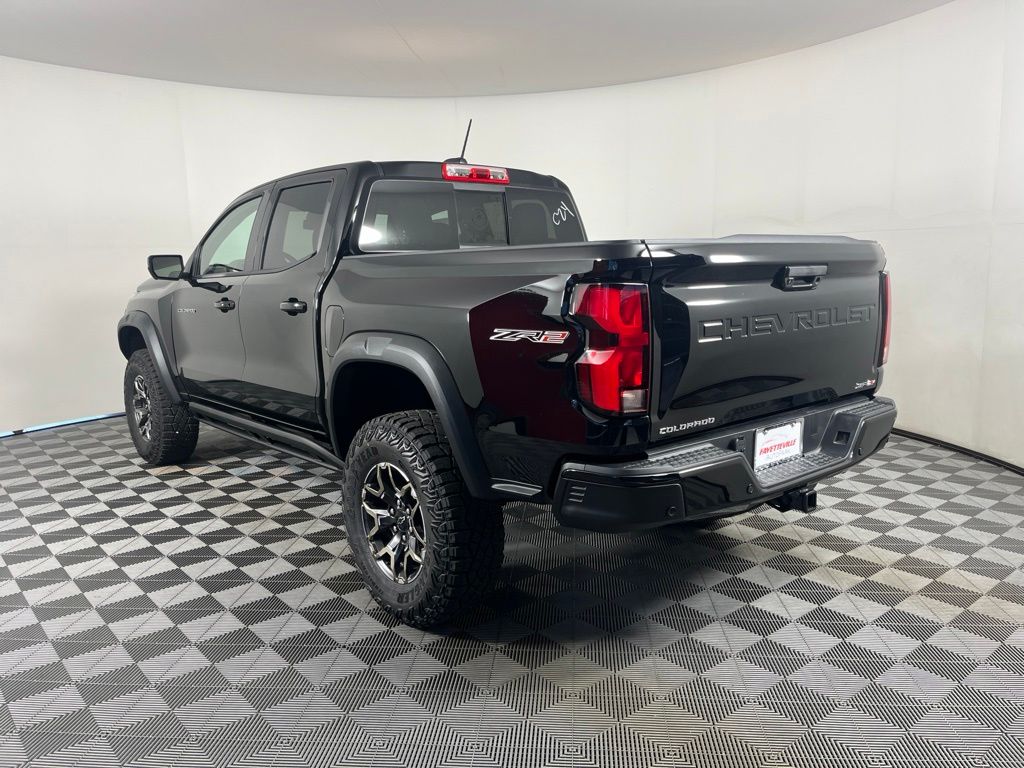 Thumbnail: 2026 Chevrolet Colorado - 3