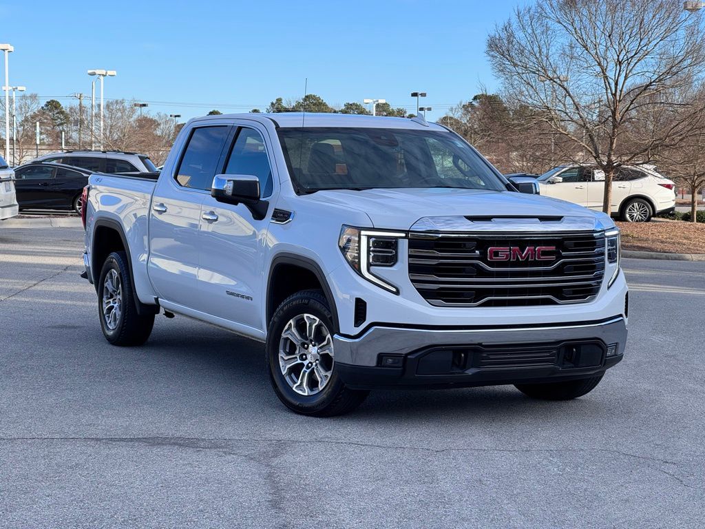 2025 GMC Sierra 1500 SLT Crew Cab 4WD