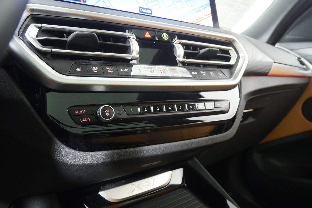 Thumbnail: 2023 BMW X3 - 27