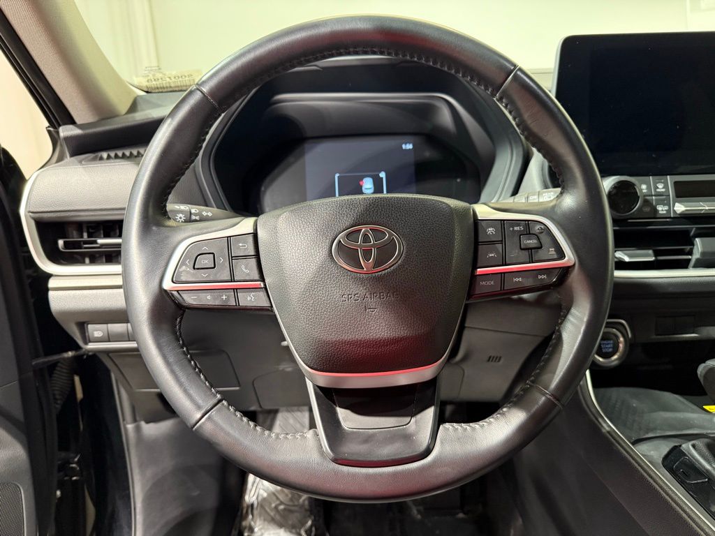 Thumbnail: 2024 Toyota Grand Highlander - 23