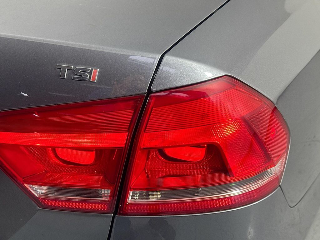 Used Car 2015 Volkswagen Passat  1.8t Limited Edition For Sale Under $10,000 In Austin, Texas