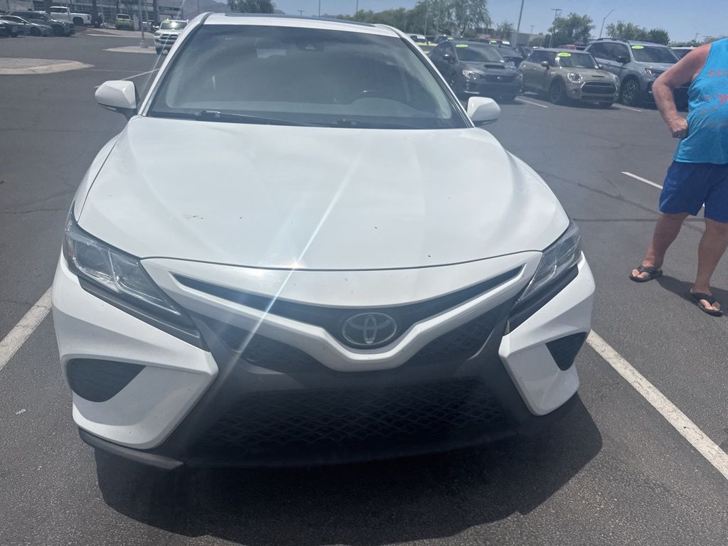2019 Toyota Camry  7