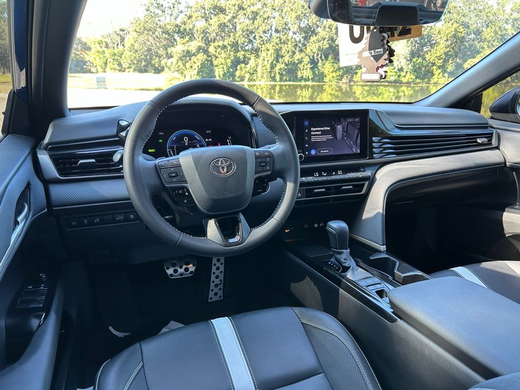 Thumbnail: 2025 Toyota Camry - 12