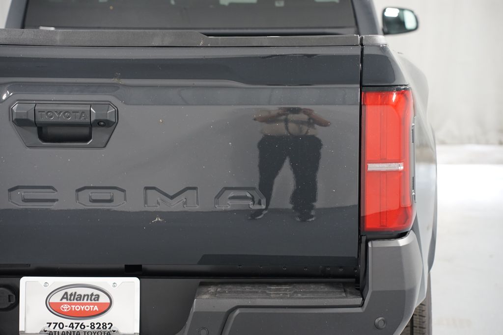 Thumbnail: 2025 Toyota Tacoma - 10
