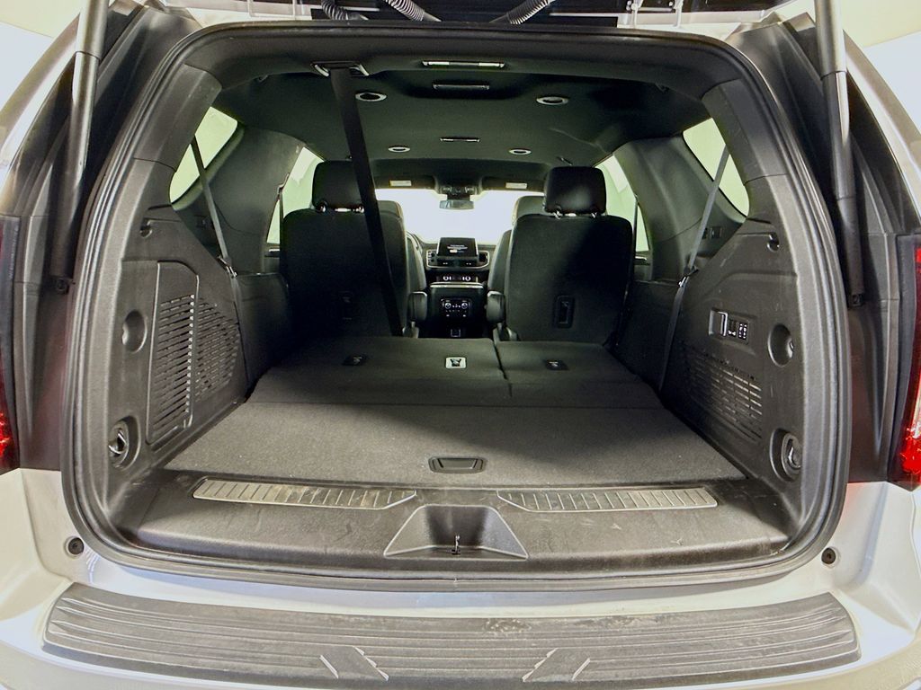 Thumbnail: 2023 GMC Yukon - 27