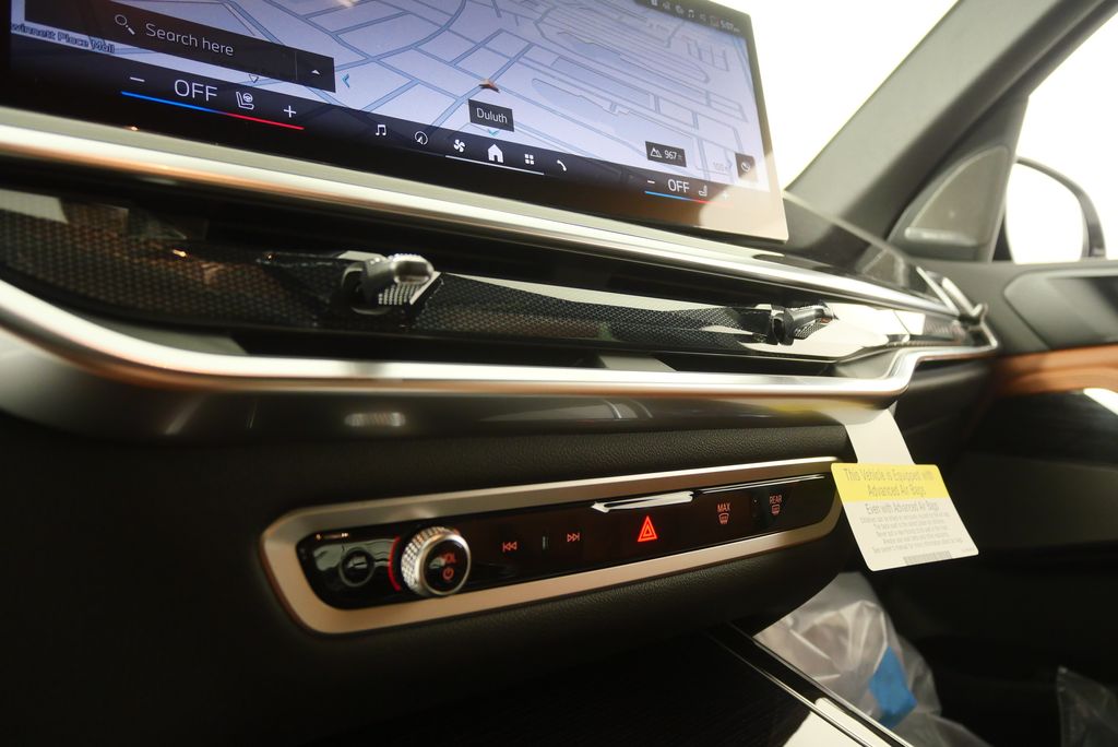 Thumbnail: 2026 BMW X5 - 21