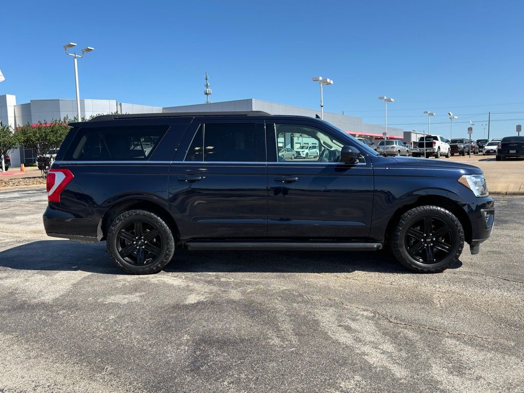 2021 Ford Expedition Max XLT photo