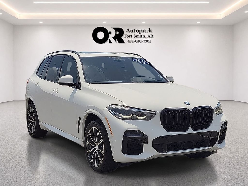 2022 BMW X5 M50i xDrive AWD