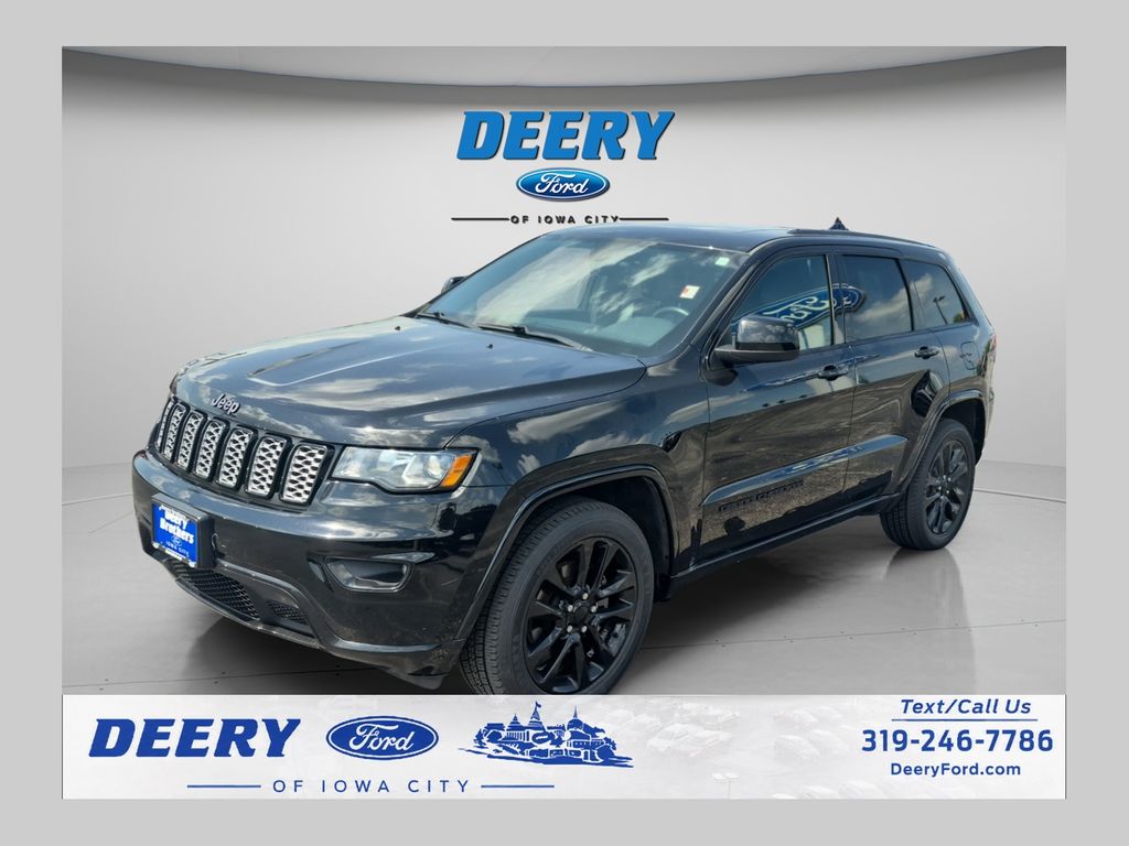 2017 Jeep Grand Cherokee Altitude 4WD