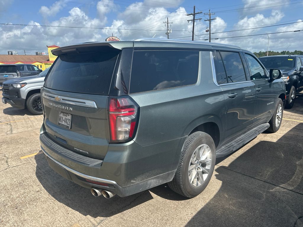 2023 Chevrolet Suburban Premier RWD