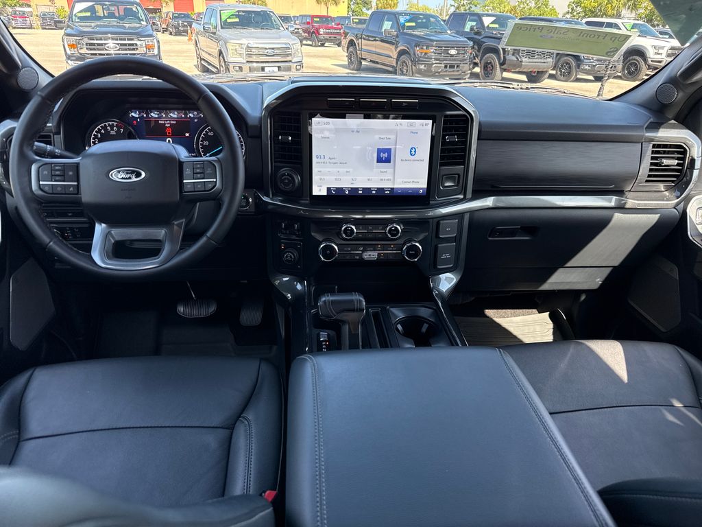 Used 2022 Gray Ford XLT w/ LIFTKIT image 6