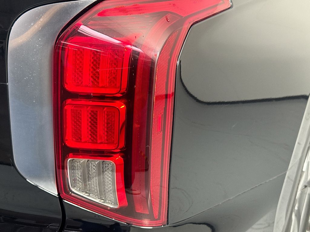 Used Car 2023 Hyundai Palisade  Limited For Sale Under $40,000 In Austin, Texas