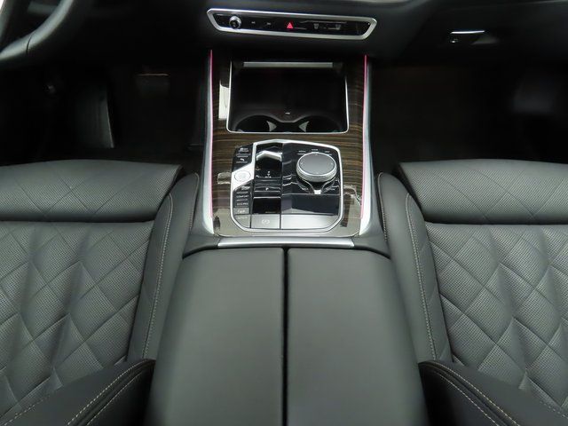 Thumbnail: 2025 BMW X5 - 16