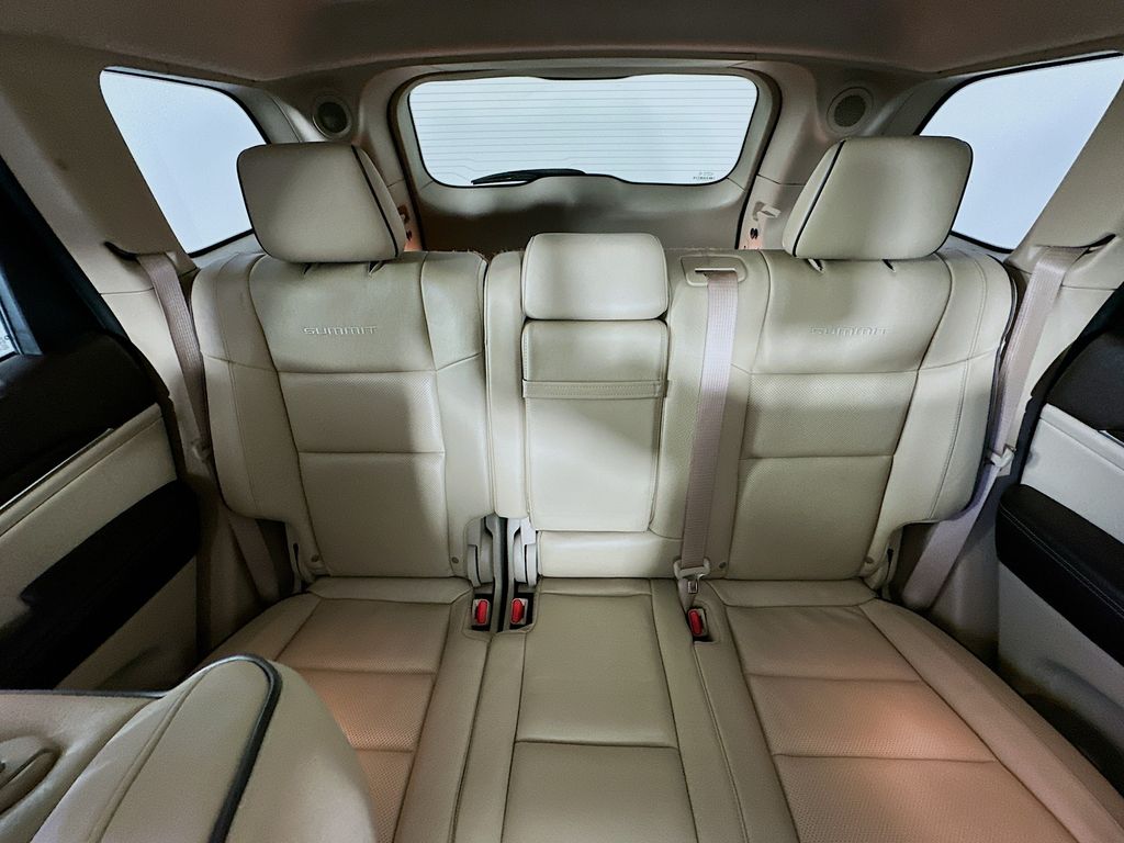 JeepGrand Cherokee13