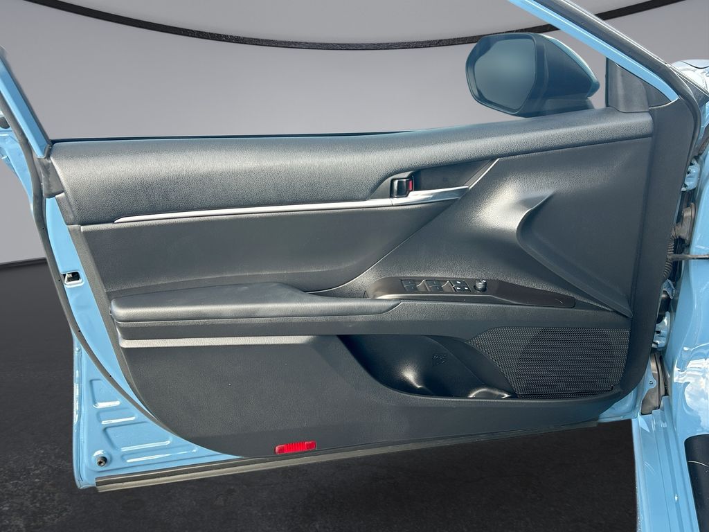 Thumbnail: 2023 Toyota Camry - 31