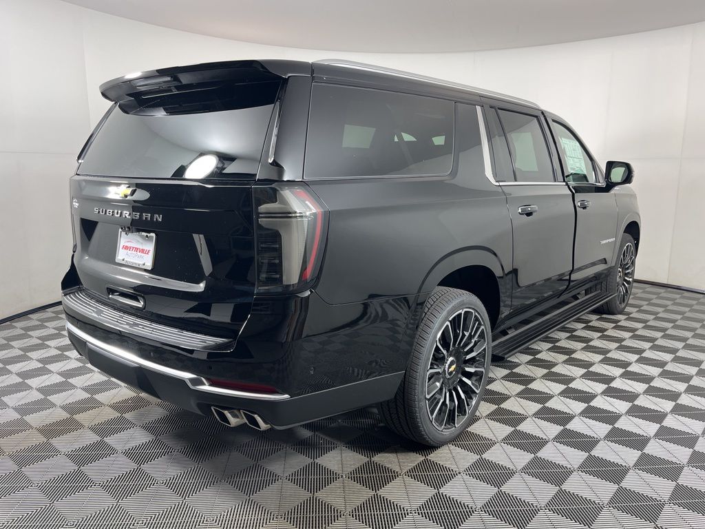 Thumbnail: 2026 Chevrolet Suburban - 5